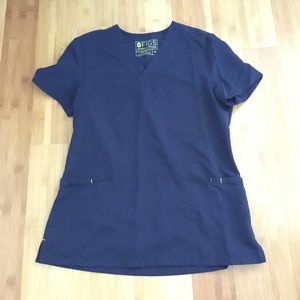 Figs Scrub Top